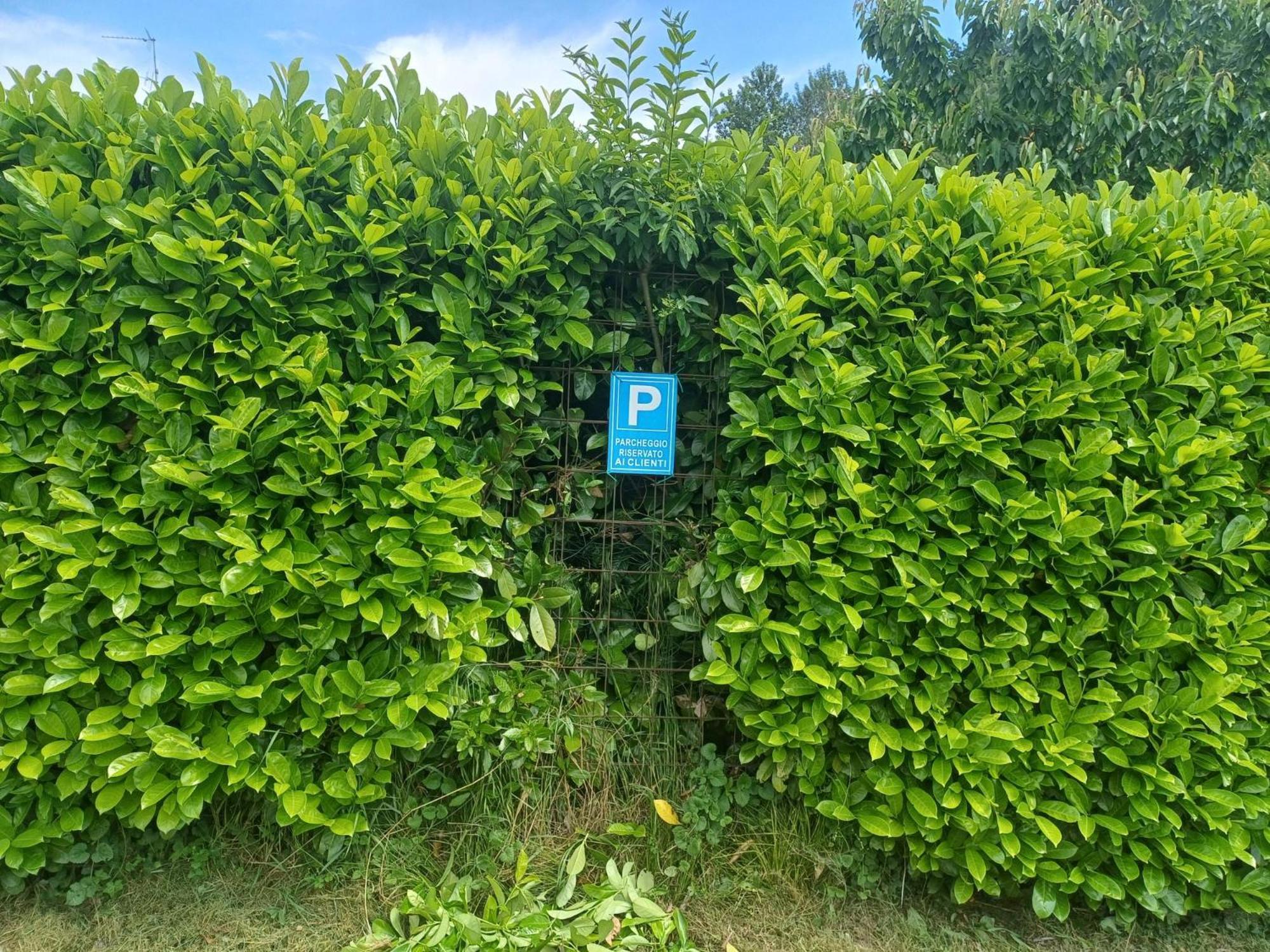 Apartamento Cascina Legnago Bilocale A 6 Chilometri Da Salo' Villanuova sul clisi Exterior foto